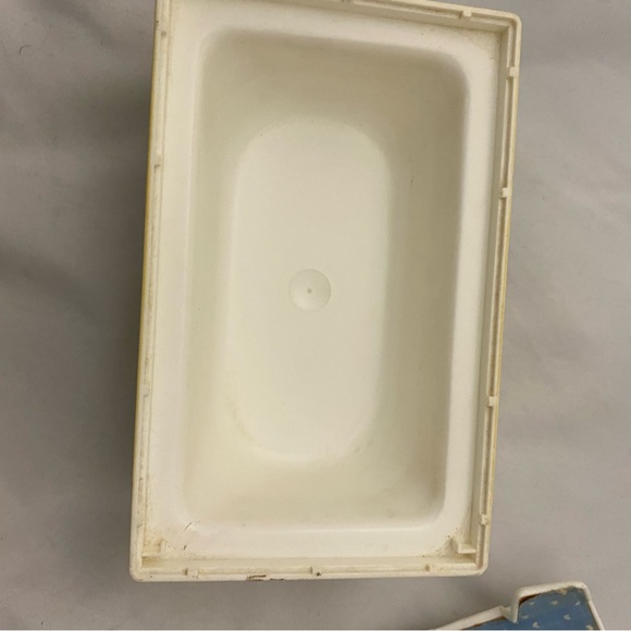 Vintage 1984 Barbie Heart Family Nursery Wicker Bath Tub & Car Seat - Picture 10 of 11